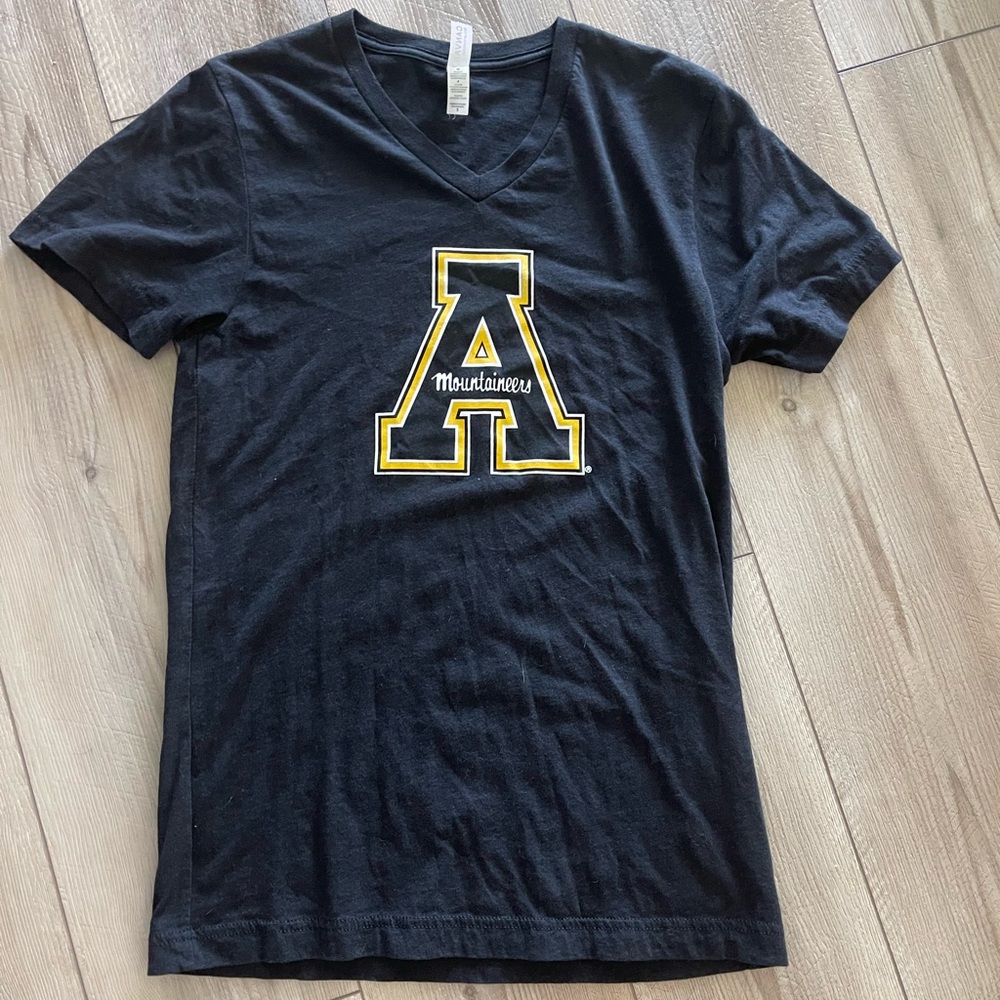 AppState Black V-Neck T-Shirt